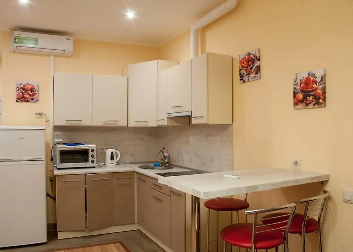 Wonderful Flat On Center *